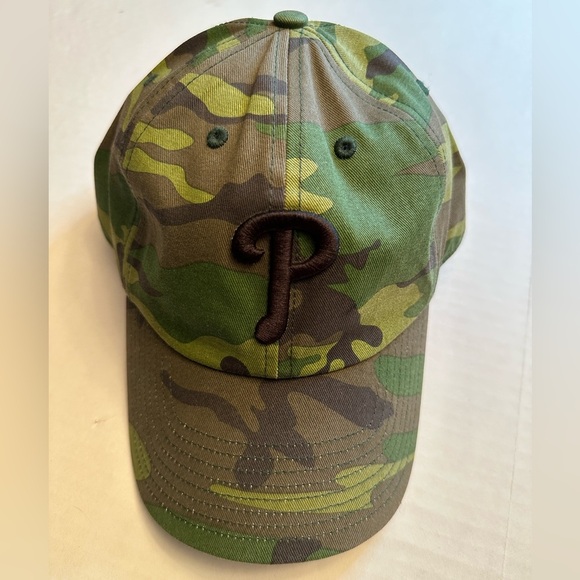 Philadelphia Phillies '47 Brand THIS ITEM SOLD UNABLE TO DELETE - Picture 1 of 9